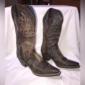 Ariat brown leather riding equestrian cowboy boots with embroidered detail.